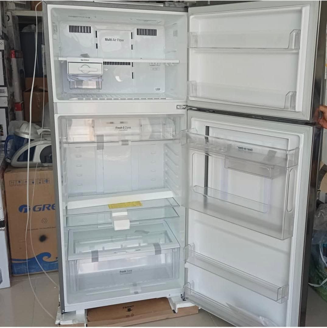 یخچال فریزر بالا پایین ال جی باردار 30 فوت مدل 782 در گناوه